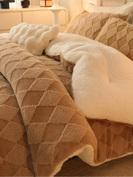 Dluxe Ave. ( QUEEN ) 3 Pcs Tufted Fleece Comforter Set, Super Soft Warm Fluffy Shaggy Bedding Set, Diamond Plaid Sherpa Comforter/ Beige)