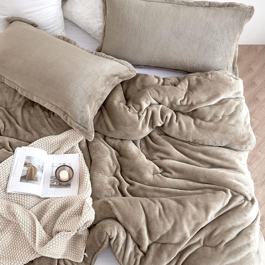 Dluxe Ave. ( QUEEN) 3 Pcs Oversized Comforter Set, Winter Twig/ Beige