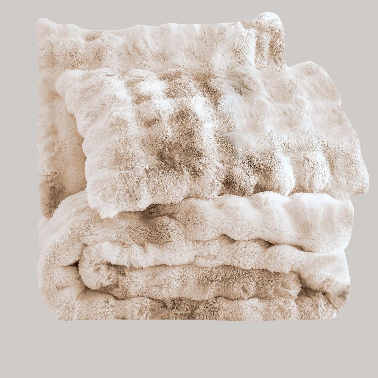 Dluxe Ave.( QUEEN ) 3 Pcs Fluffy Faux Rabbit Fur Bubble Comforter Set/ Beige