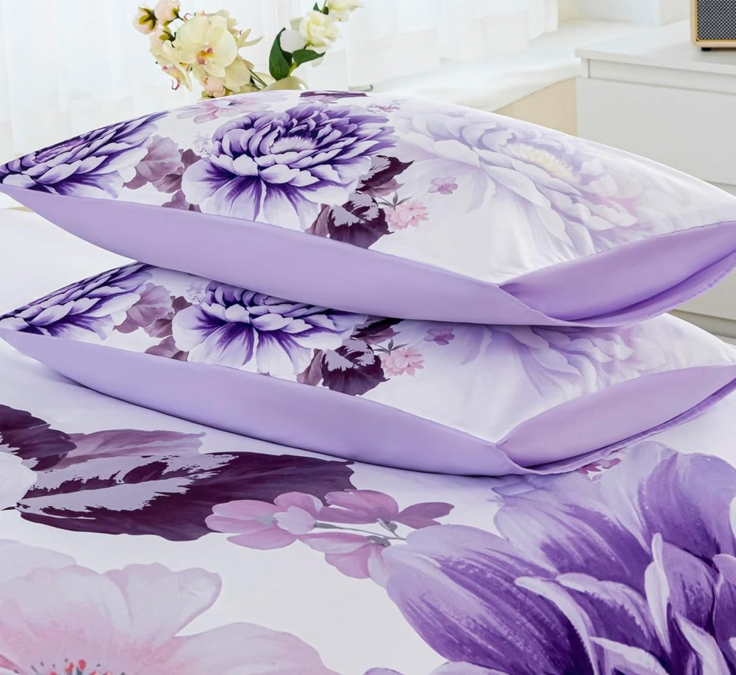 Dluxe Ave. ( KING) 3 Pcs Comforter Set/ Purple Floral
