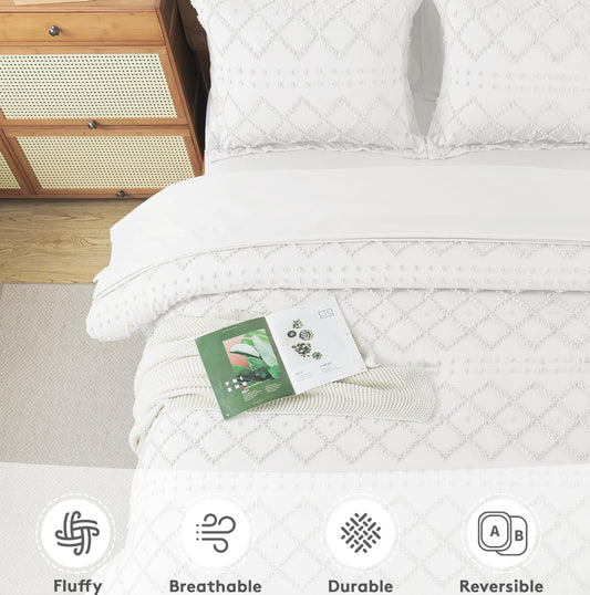 Dluxe Ave. ( QUEEN ) 7 Pcs Comforters Set with Sheets/ White