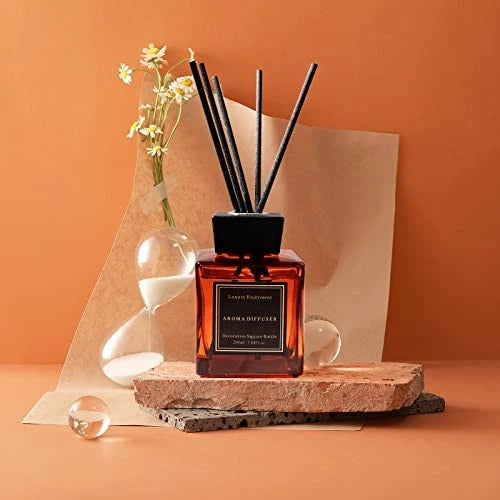 Dluxe Ave. Fresh Freesia Pear Reed Diffuser/ 7.04 oz