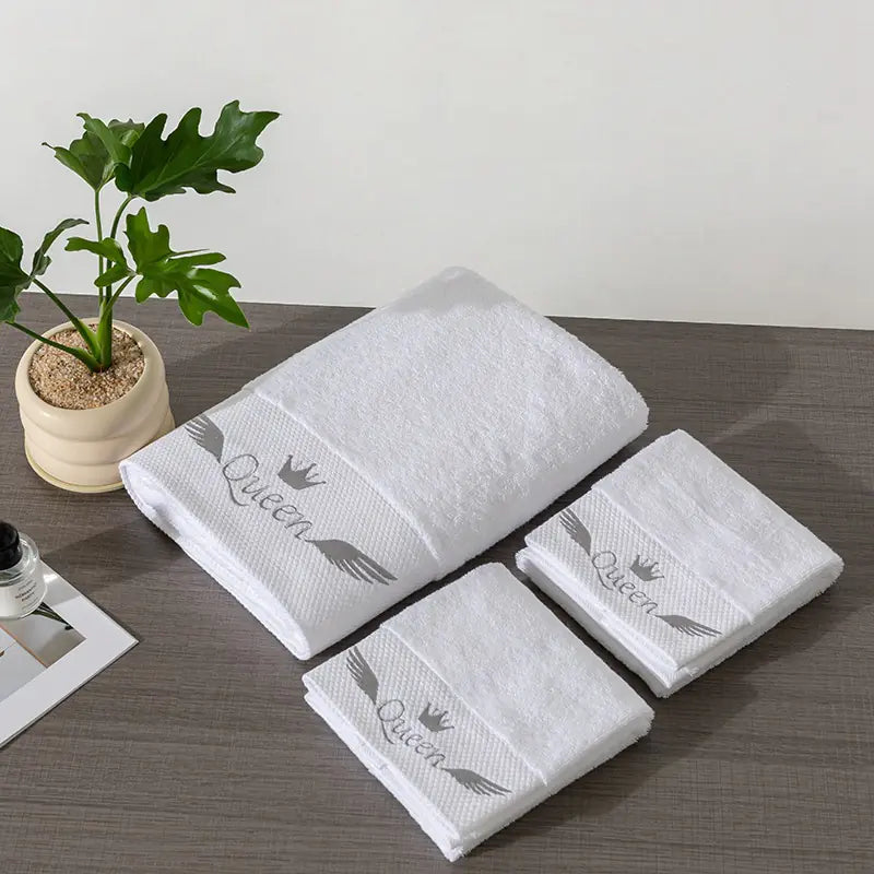 Dluxe Ave. Hotel Bedding and Towels with Custom Logo
