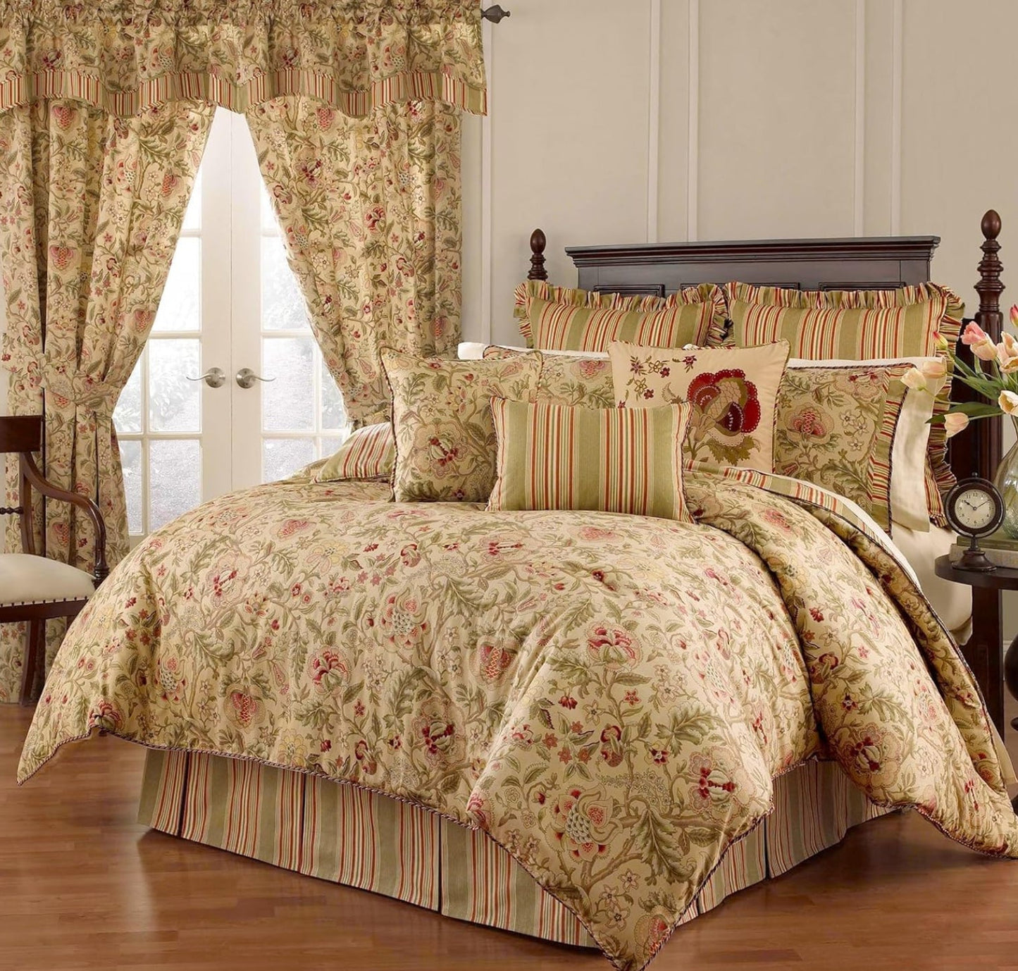 Dluxe Ave.(KING) All Season 4-Piece Reversible Comforter Set,  Antique