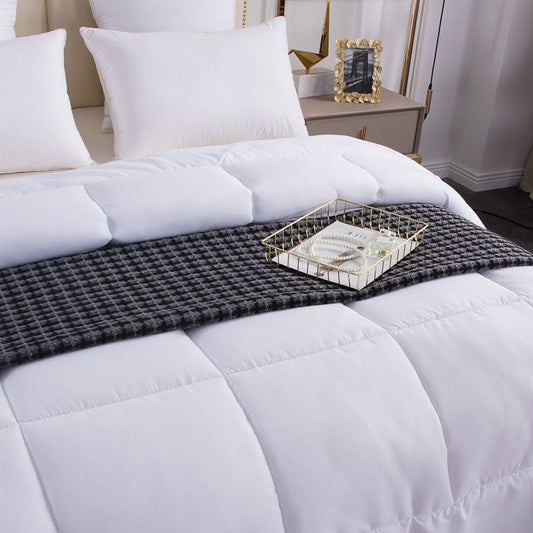 Dluxe Ave. (FULL/ QUEEN/ KING) Cotton Quilt with Imitation Goose Down Filling