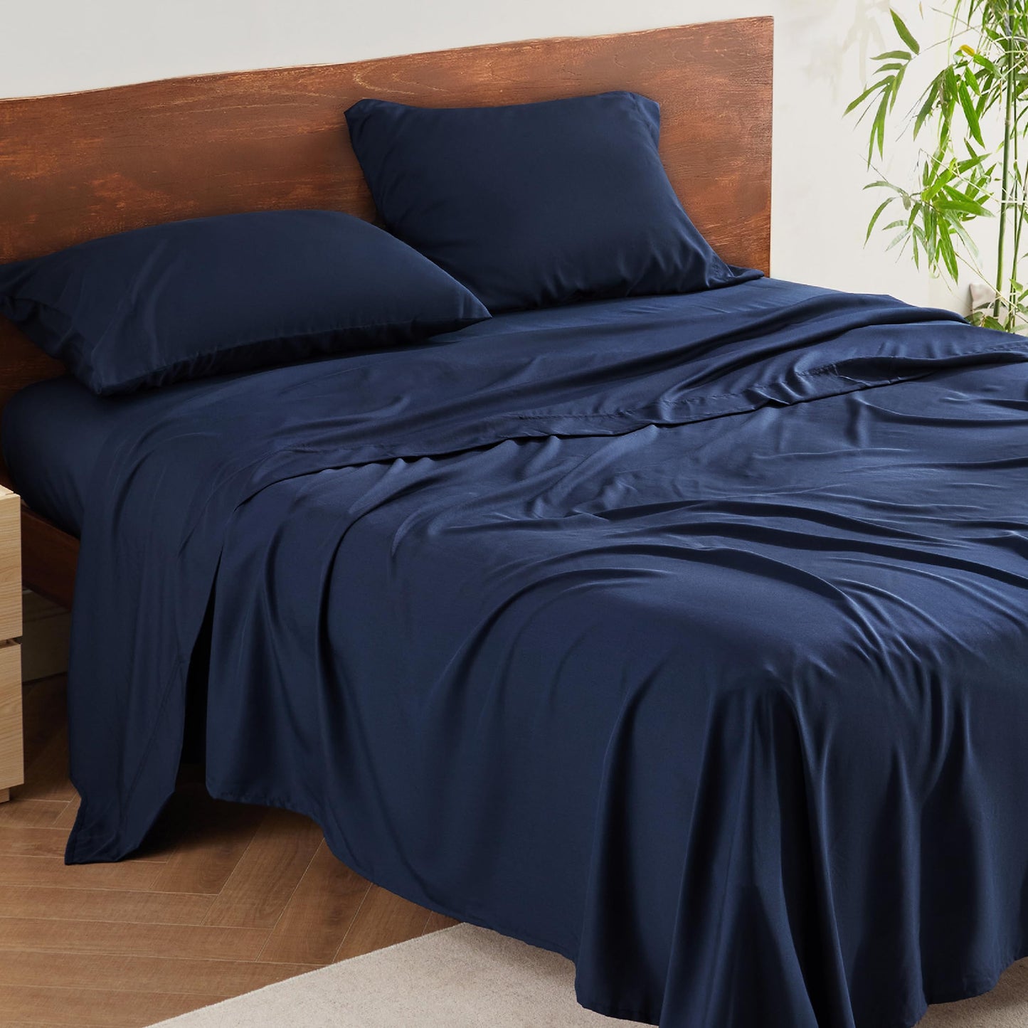 Dluxe Ave. ( QUEEN ) 4 Pcs Bed Sheets/ Derived from Bamboo/ Navy
