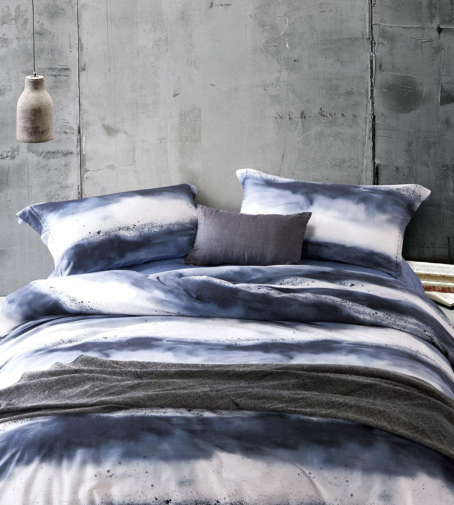Dluxe Ave. ( KING ) 3 Pcs 100% Long-Staple Cotton {Duvet Cover} Set, Navy & White Striped Watercolor Pattern Printed Comforter Cover