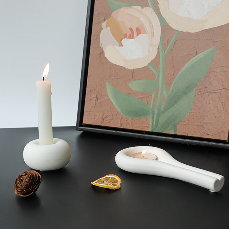 Ceramic candle holder