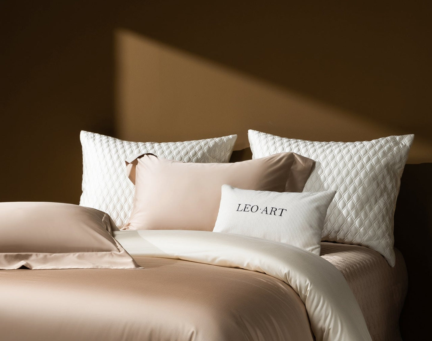 Dluxe Ave. Luxury Tencel Cotton Brushed Bed Cover Set/ One Flat Sheet Two Pillowcases {One Duvet Cover}