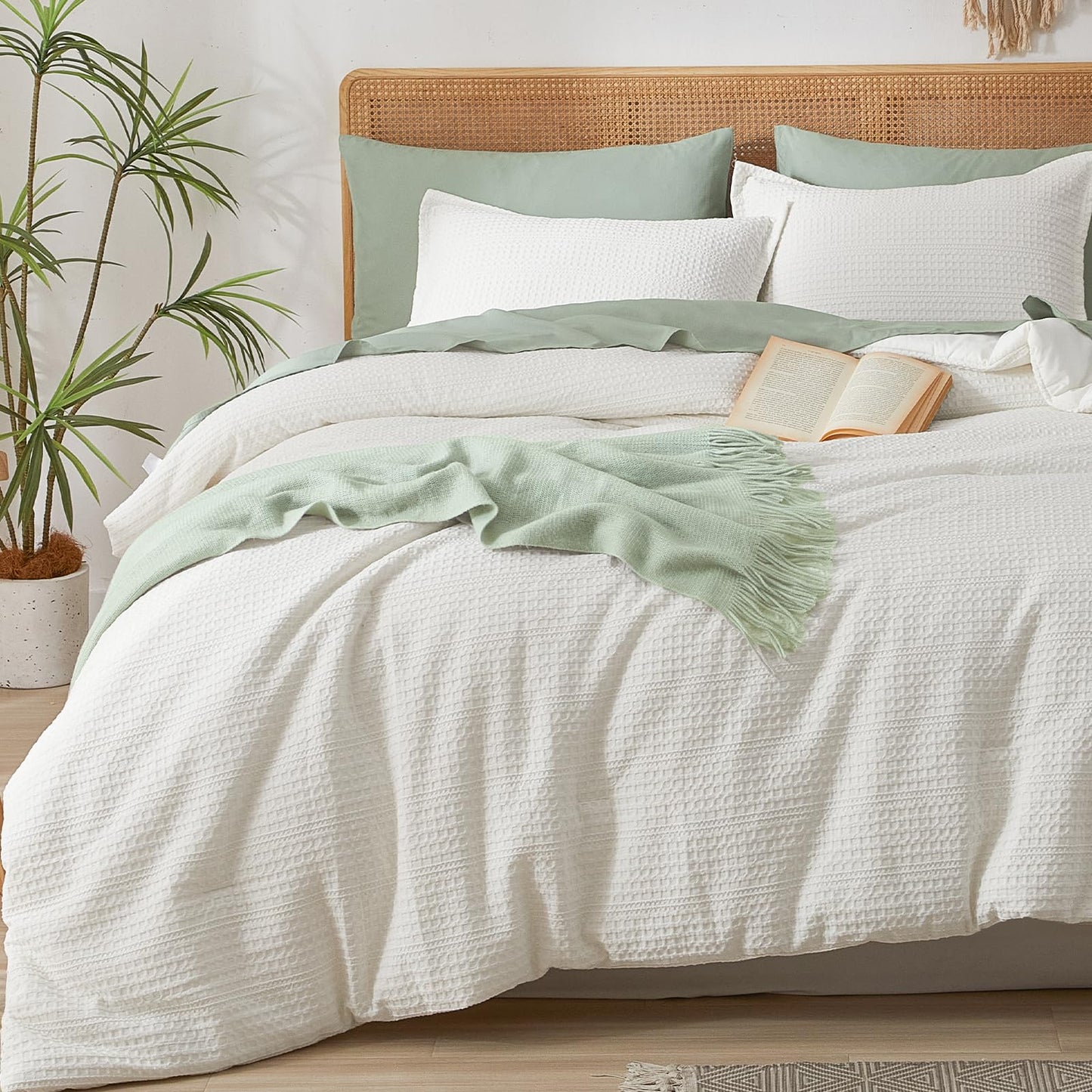 Dluxe Ave. ( KING ) 3 Pcs Cream Waffle Weave Comforter Set/ Ultra Soft Textured/ for All Season/ Cream