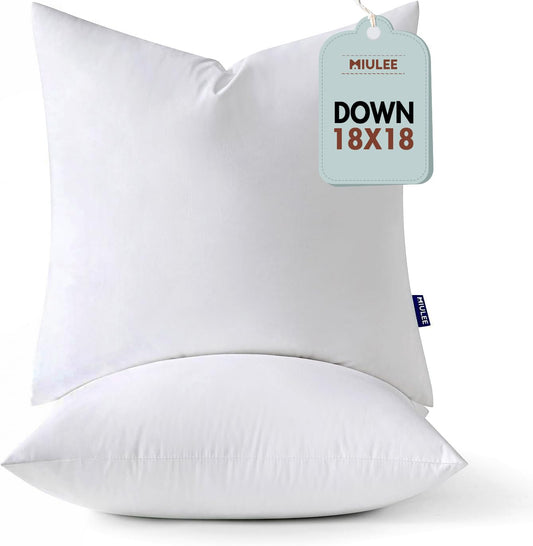 Dluxe Ave. 18x18 Down Alternative Pillow Inserts/ Pack of 2/  Ultra Soft