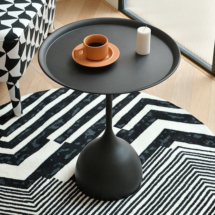 American-style minimalist sofa side table
