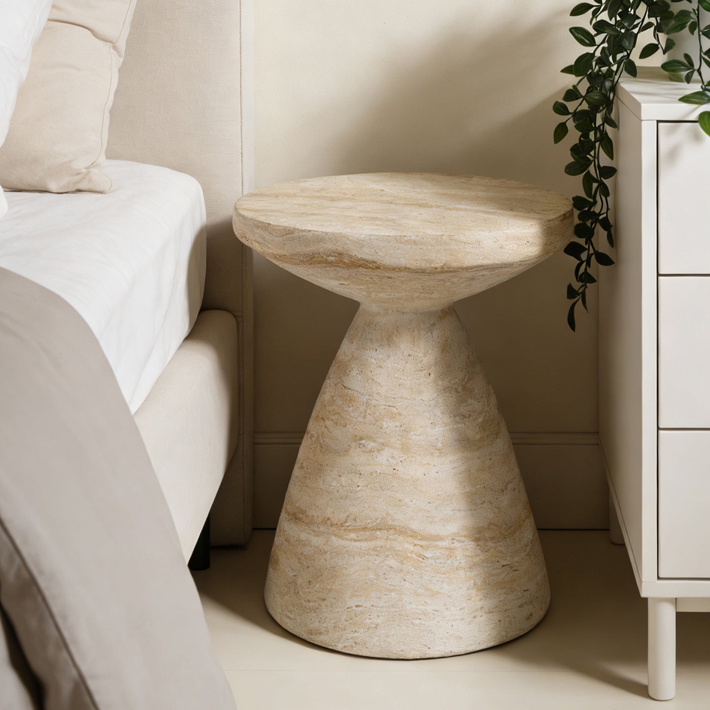 Modern Minimalist Imitation Travertine Sofa Side Table Round Geometric Coffee Table for Living Room Balcony Outdoor