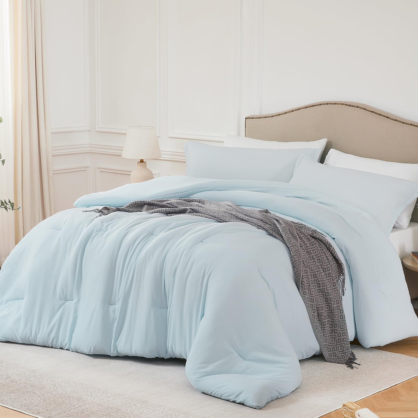 Dluxe Ave. ( CALI./ KING ) 3 Pcs Comforter Set/ Lightweight Breathable Bedding/ for All Season/ SkyBlue
