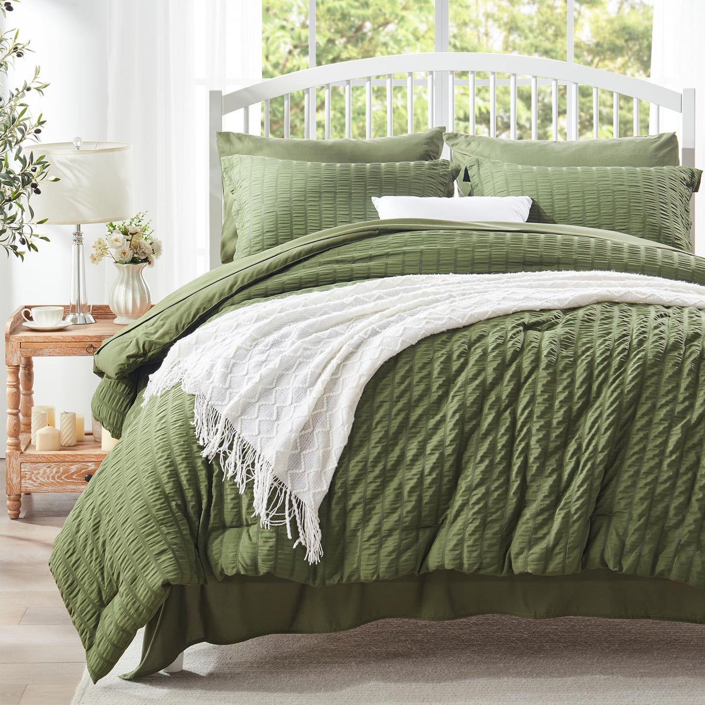 Dluxe Ave. ( FULL ) 7 Pcs Comforter Set/ Seersucker Bed in a Bag/ Olive Green