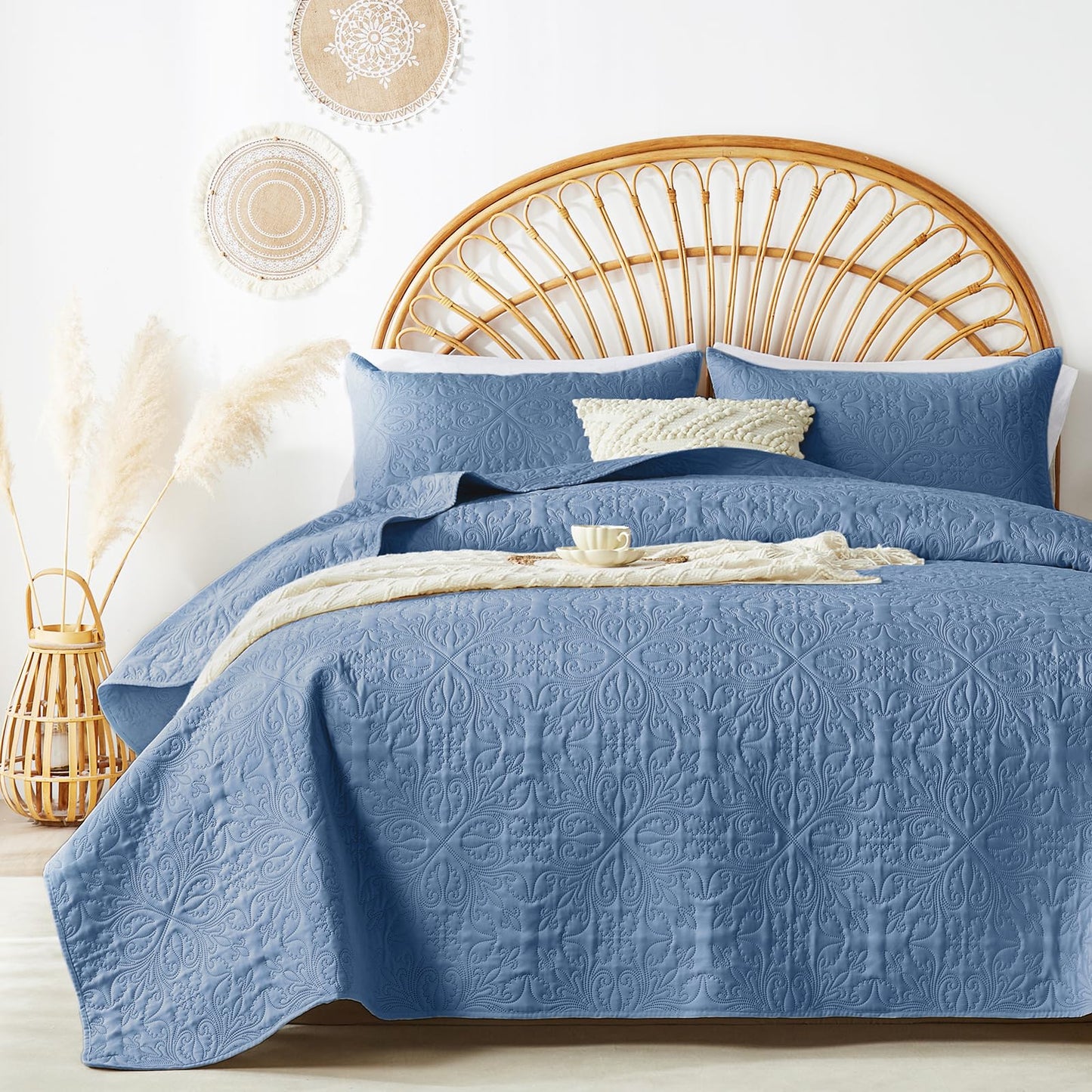 Dluxe Ave. ( TWIN ) 2 Pcs Quilt Bedding Set, for All Seasons, Bluish Grey