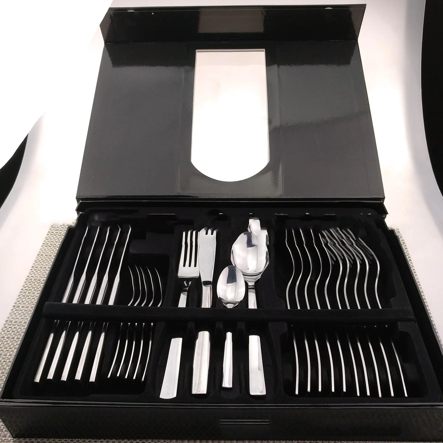 Dluxe Ave. 24-Piece Golden Stainless Steel Western Cutlery Set