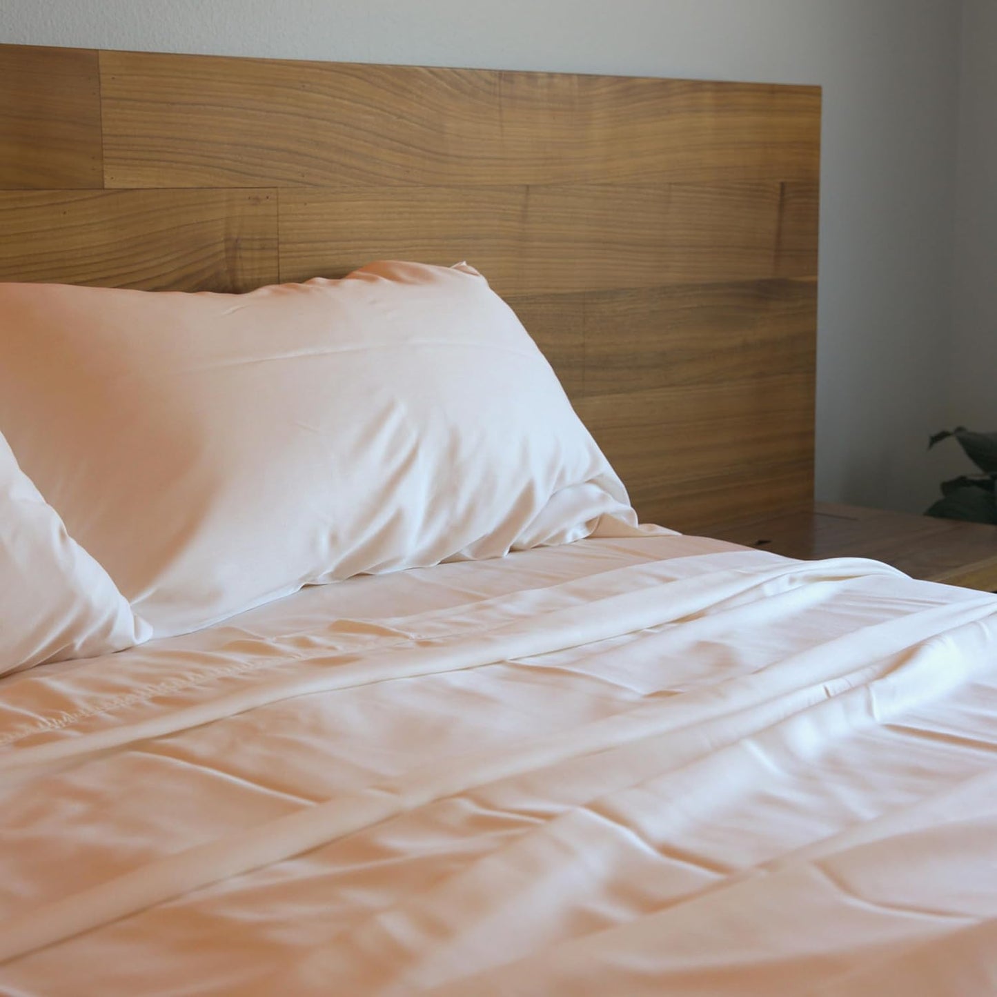 Dluxe Ave. ( TWIN ) 3 Pcs Cooling Sheet Set, 16 inches Deep Pocket, Sand