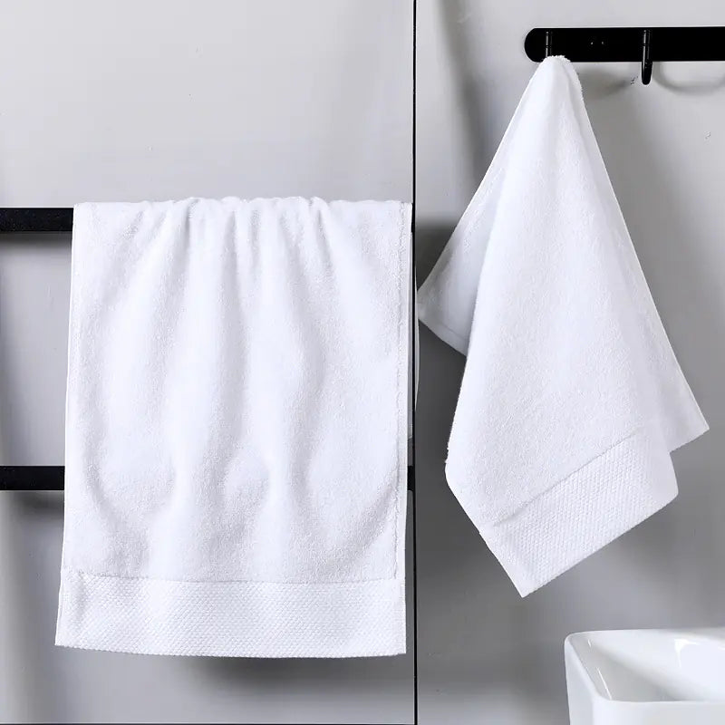 Dluxe Ave. Platinum Satin 600g Thick Cotton Hotel Bath Towel