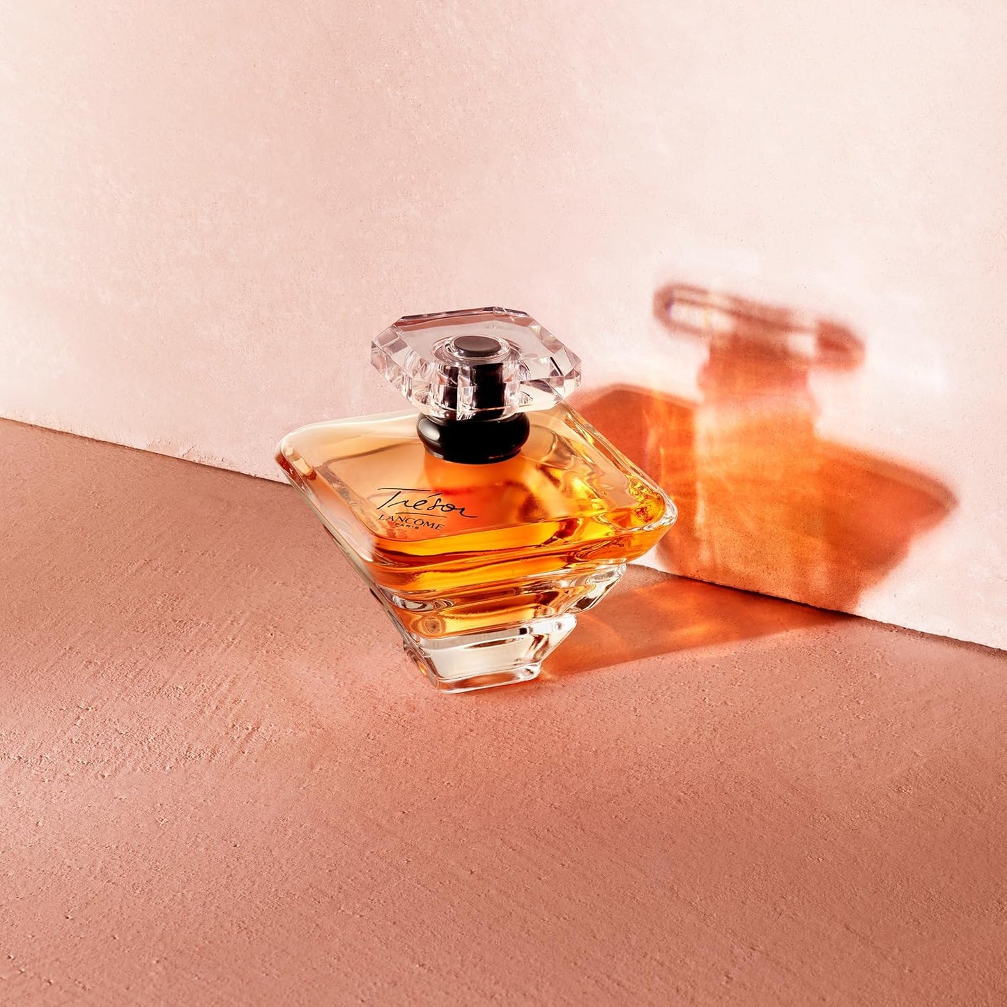 Dluxe Ave. Lancôme Trésor Eau de Parfum - Long Lasting Fragrance with Notes of Rose Lilac Peach & Apricot Blossom - Elegant & Romantic Womens Perfume - 1.7 Fl Oz