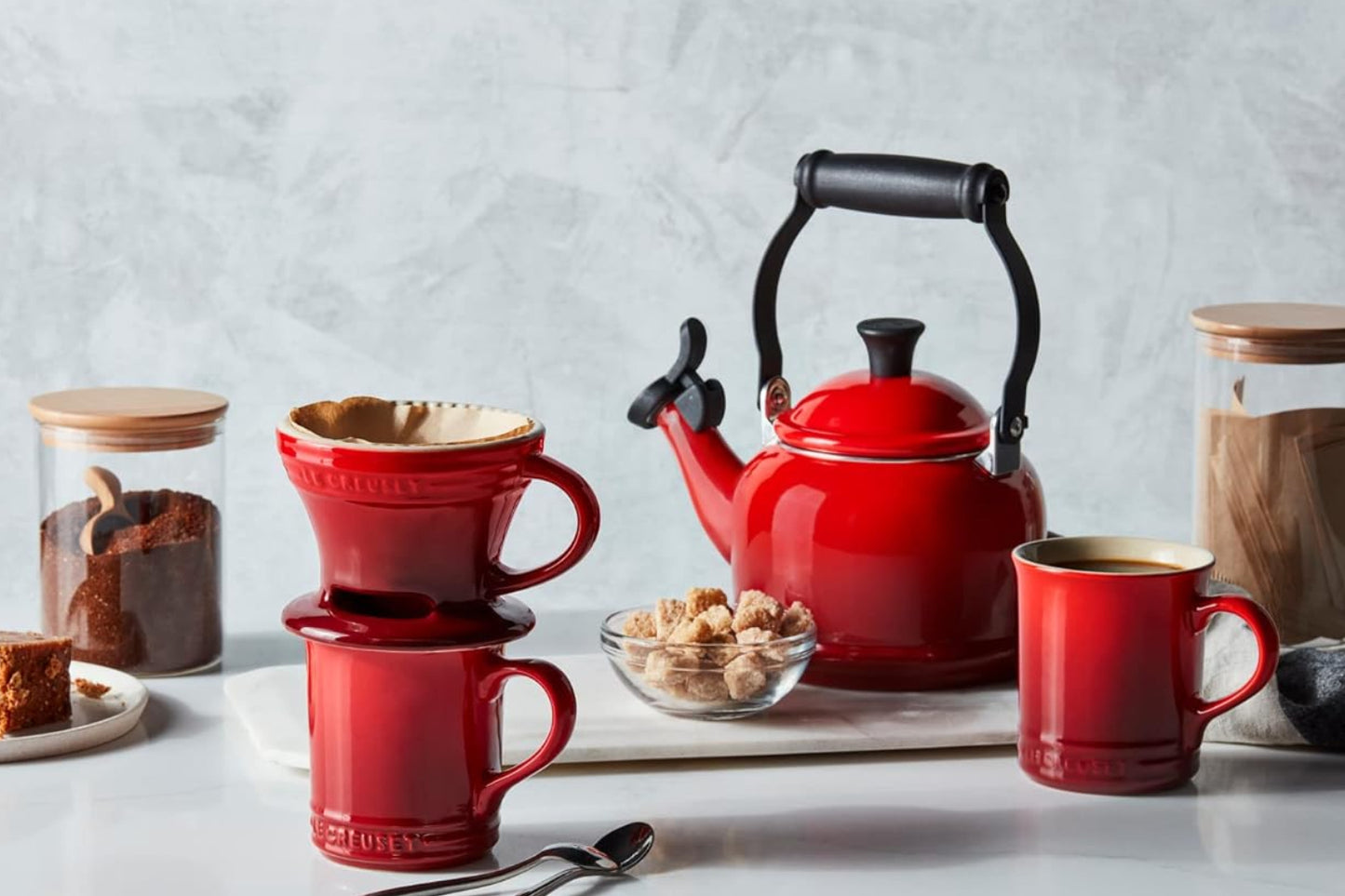 Dluxe Ave. (Limited Edition) Stoneware Vancouver Mug 14 oz. Cerise