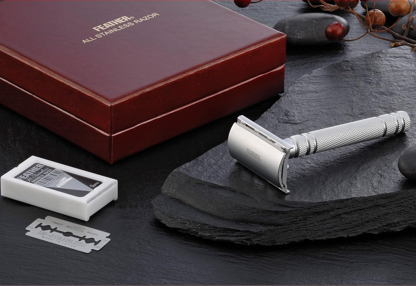 Dluxe Ave. Feather Stainless Steel Double Edge Razor