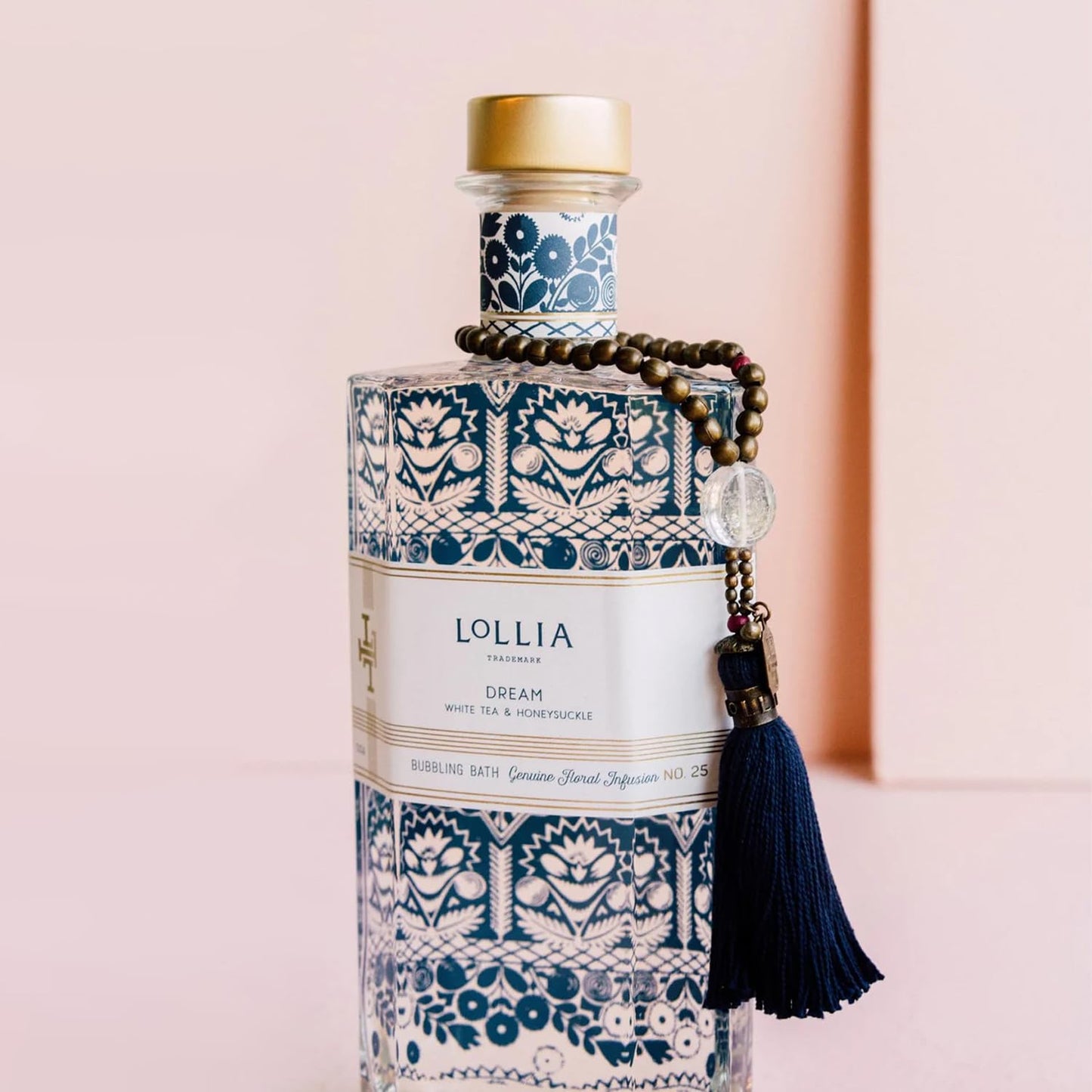 Dluxe Ave. Lollia Dream Bubble Bath 24 fl. oz. – White Tea & Honeysuckle Scent – Soothing & Moisture-Rich Bubble Bath