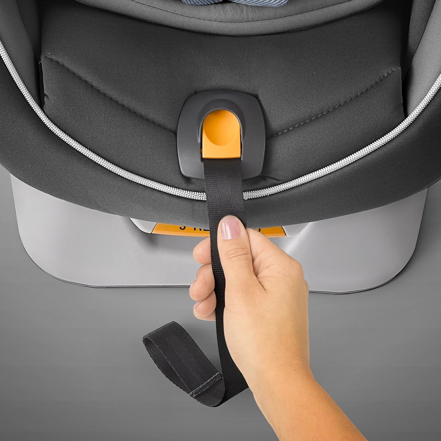 Dluxe Ave.  Convertible Car Seat Traction