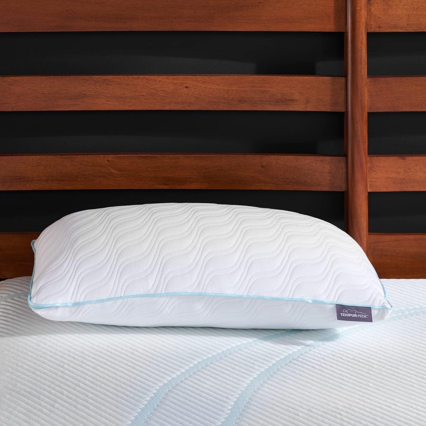 Dluxe Ave. ( KING ) Tempur-Pedic TEMPUR-Cloud ProMid Memory Foam Pillow, { SOFT/ MED. } Set of 1, White