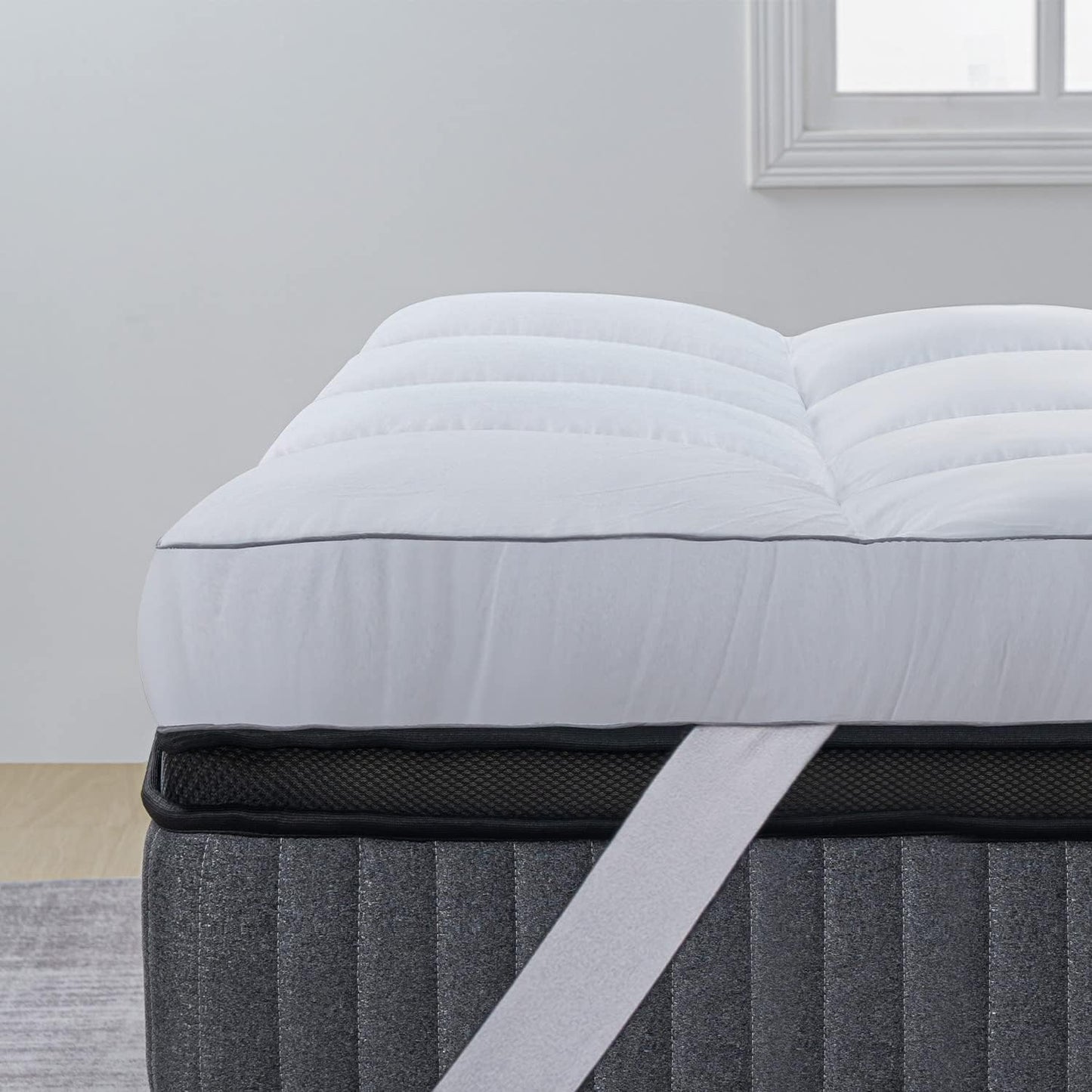 Dluxe Ave. (QUEEN ) Mattress Topper  Extra Soft Pillow, White