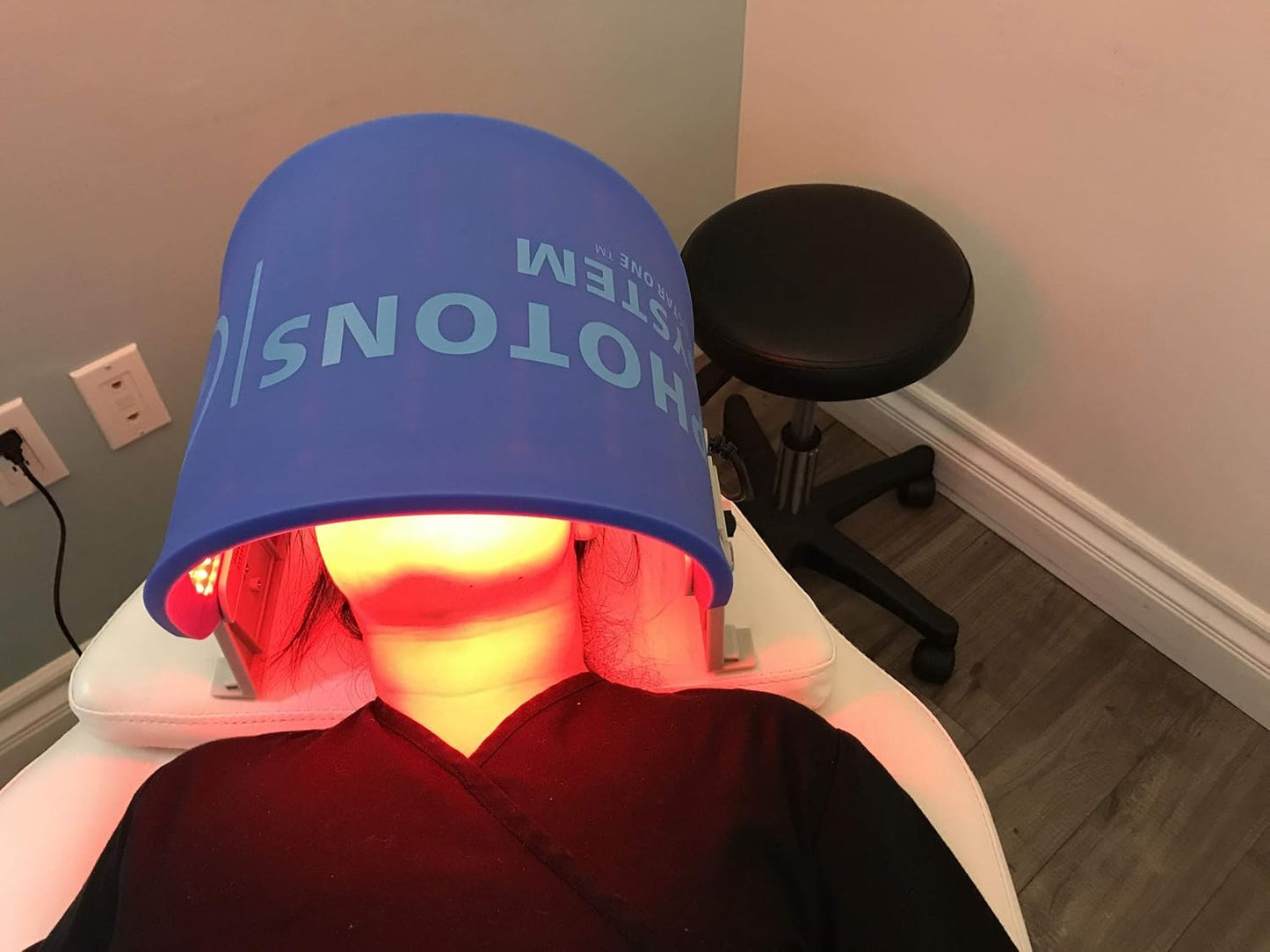 Dluxe Ave.  3 Color LED Photon Light Therapy Face Body Beauty