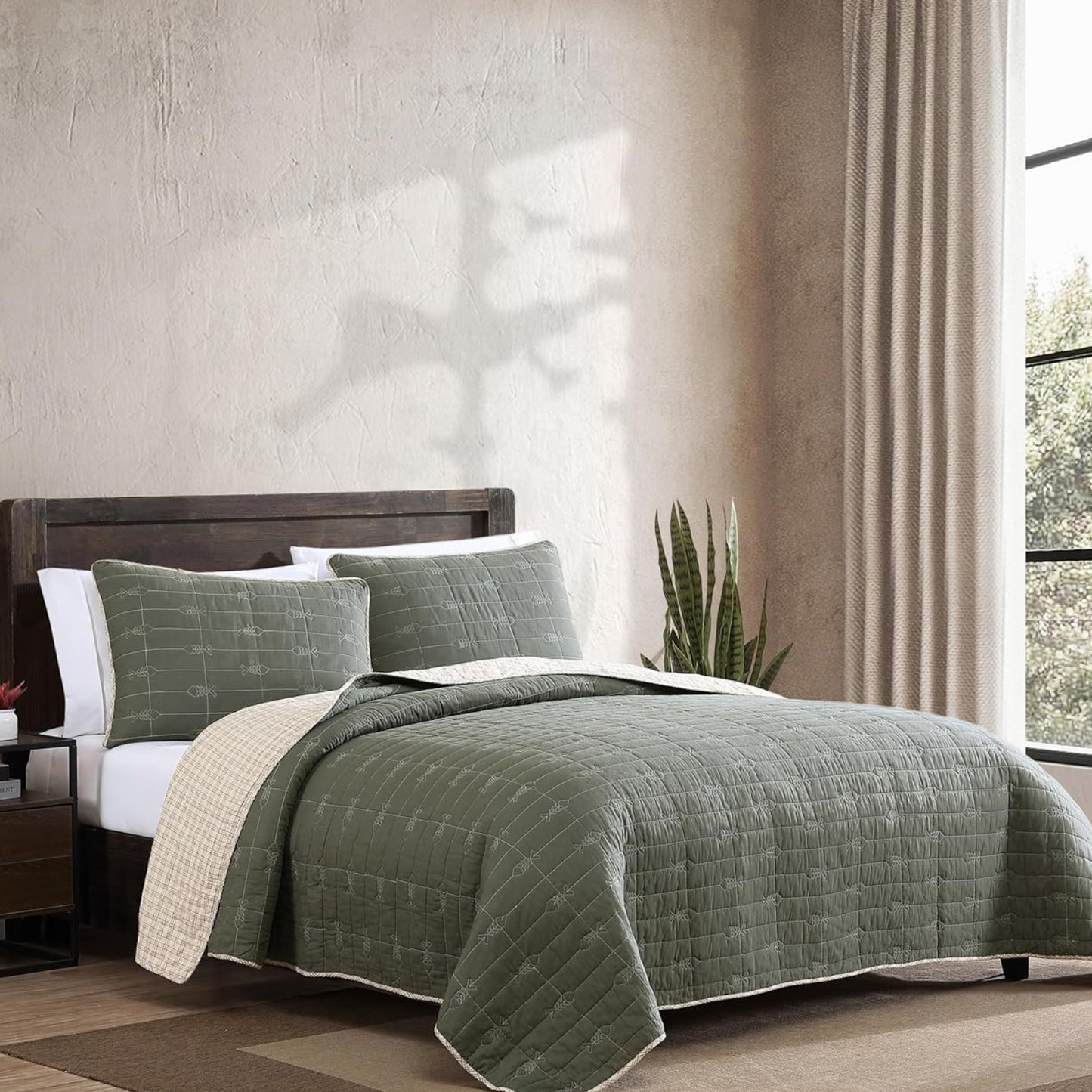 Dluxe Ave. ( QUEEN ) 3 Pcs Quilt Set/ Reversible Cotton Bedding with Matching Shams/ for All Seasons/ Troutdale Green