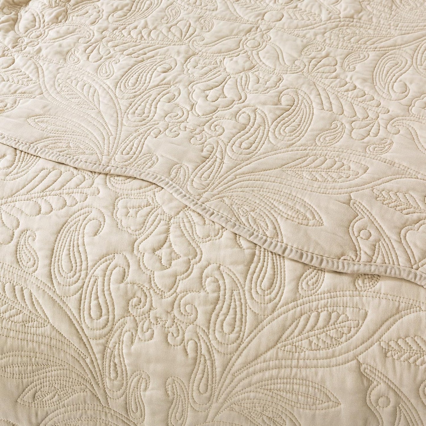 Dluxe Ave. ( KING ) 3 Pcs Quilt Set/ Embroidered Microfiber Bedspread/ Reversible Lightweight Paisley Pattern/ Khaki