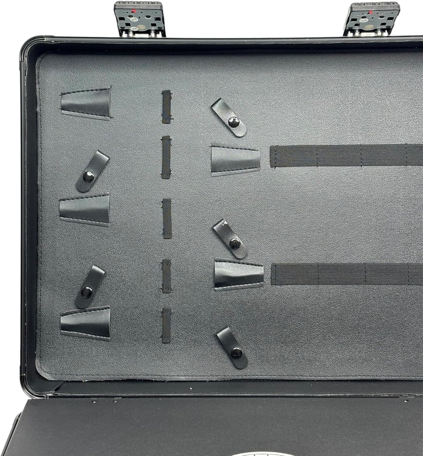Dluxe Ave.  Barber Case/ Black