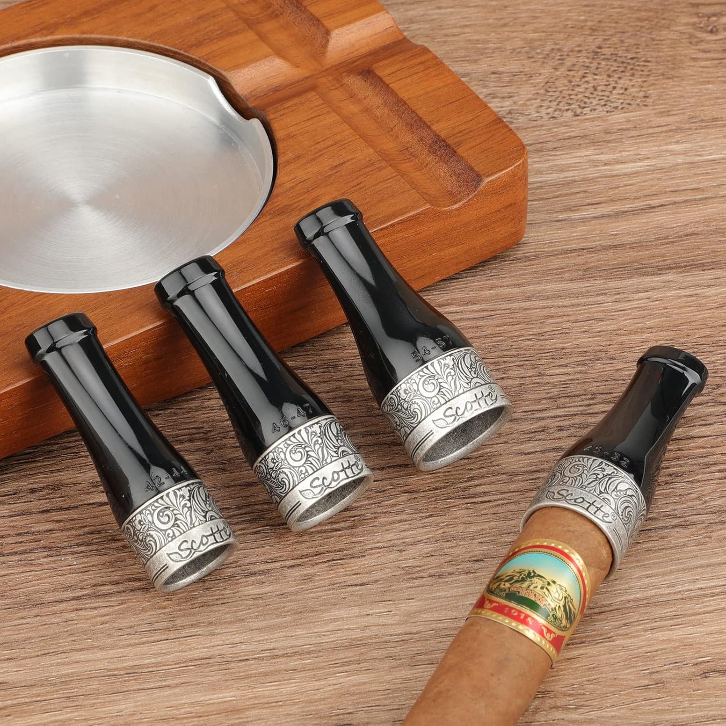 Dluxe Ave. Scotte Cigar Mouthpiece for Men and Women Portable 4 Size Cigar Holder Set with Gift Box, (Black and Silver)
