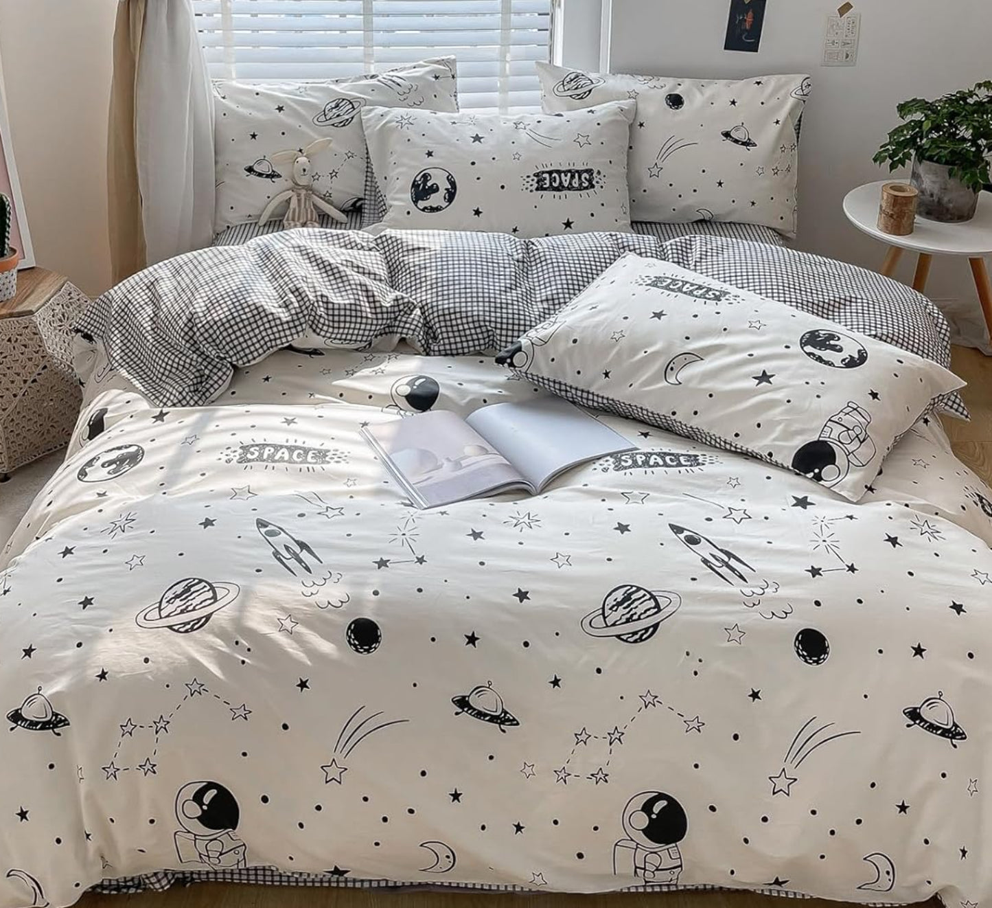 Dluxe Ave. ( QUEEN ) 3 Pcs {DUVET COVER} Set