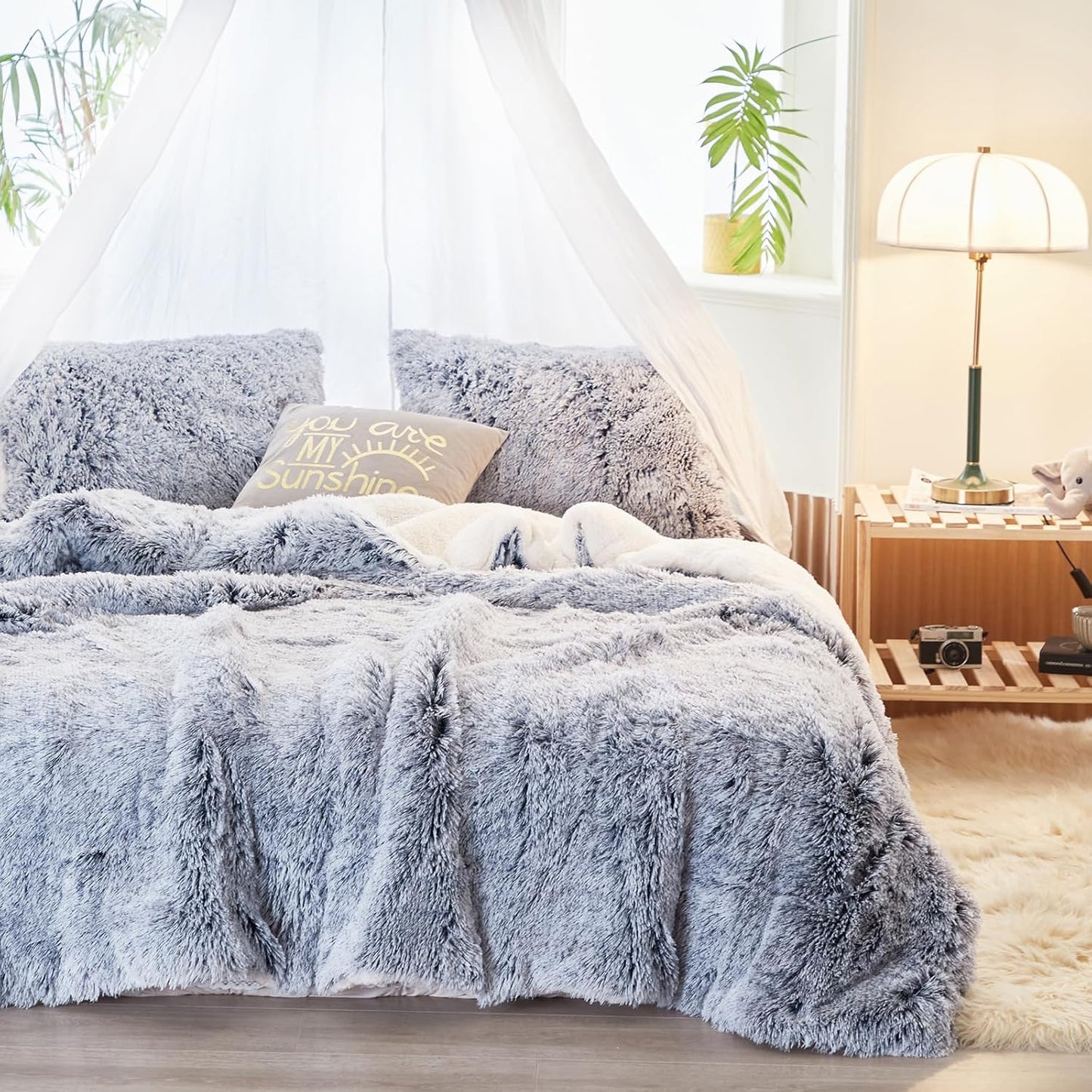 Dluxe Ave. ( KING ) 3 Pcs Luxury Faux Fur Shaggy Comforter Set/ Plush & Sherpa Reversible/ Grey with White
