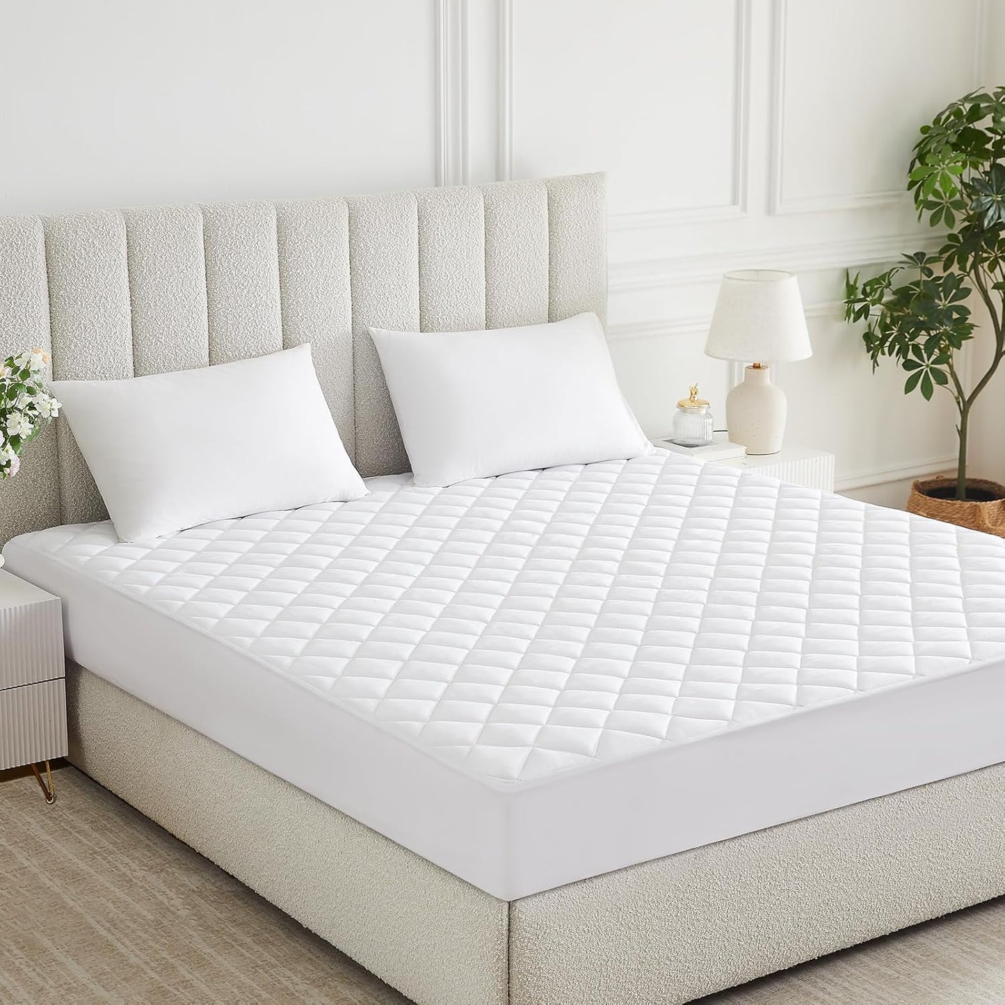 Dluxe Ave. ( KING ) Quilted Fitted Cooling Mattress Protector,Fitted 21 Inches, White