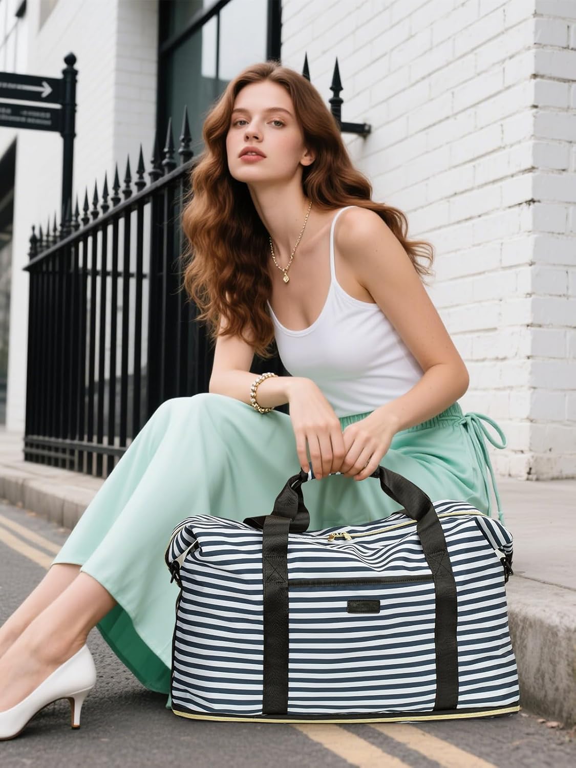 Dluxe Ave. Travel Duffle Bag/ Carry on Bag with Toiletry Bag/ (Blue Stripe) X-Large