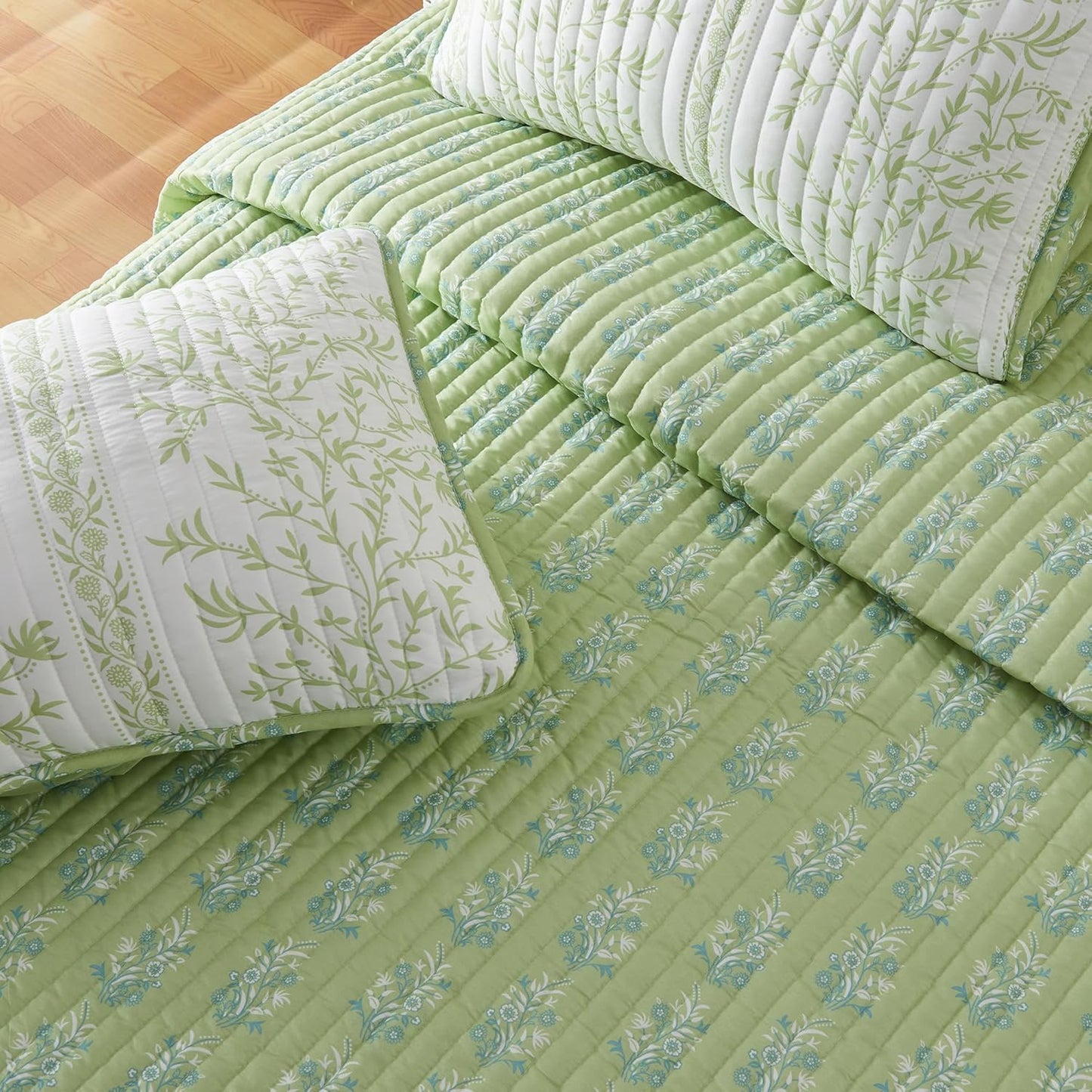 Dluxe Ave. (TWIN/ XL) 3 Pcs Floral Quilt Set, with Shams/ Green