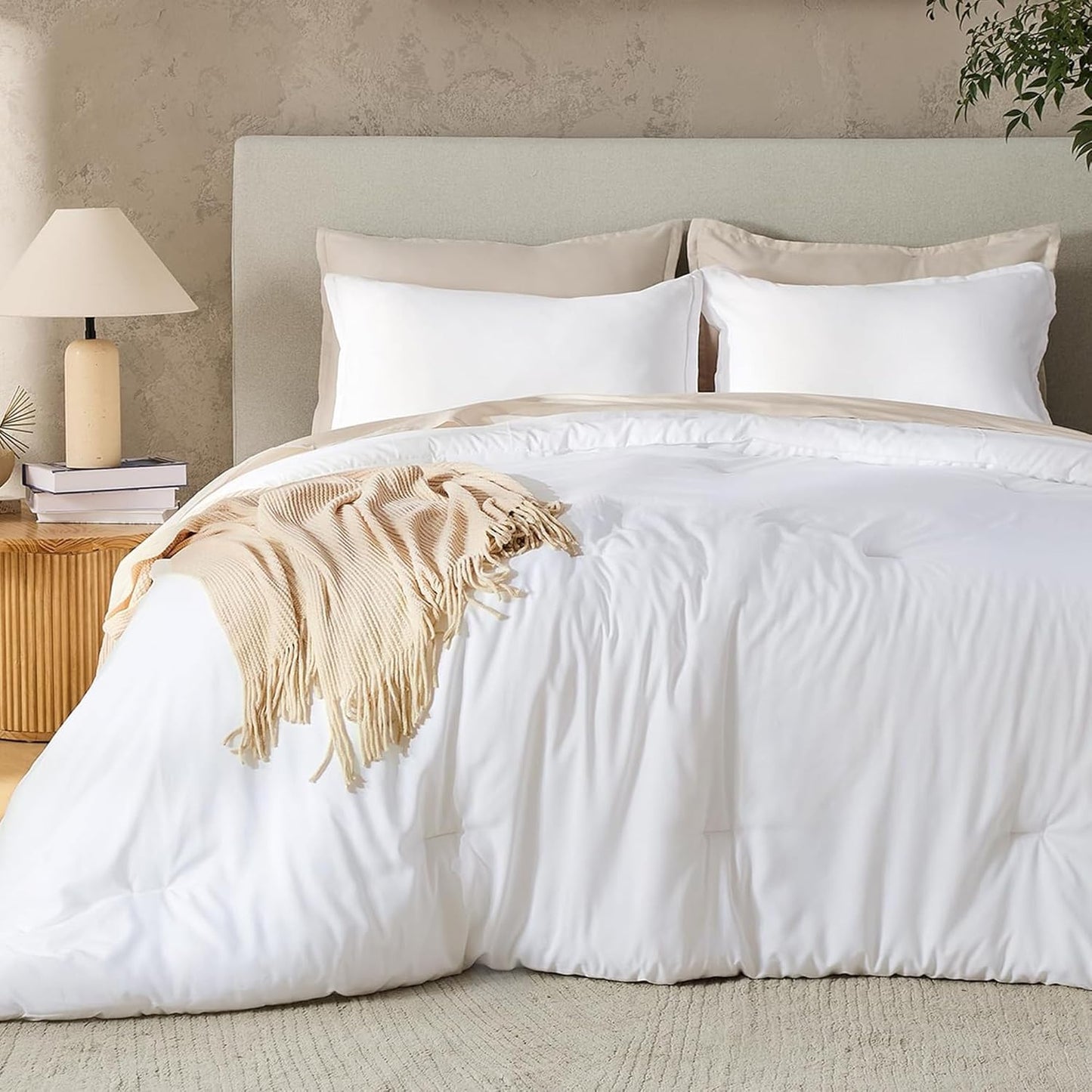 Dluxe Ave. ( QUEEN ) 3 Pcs Solid Bedding Comforter for All Season/ White