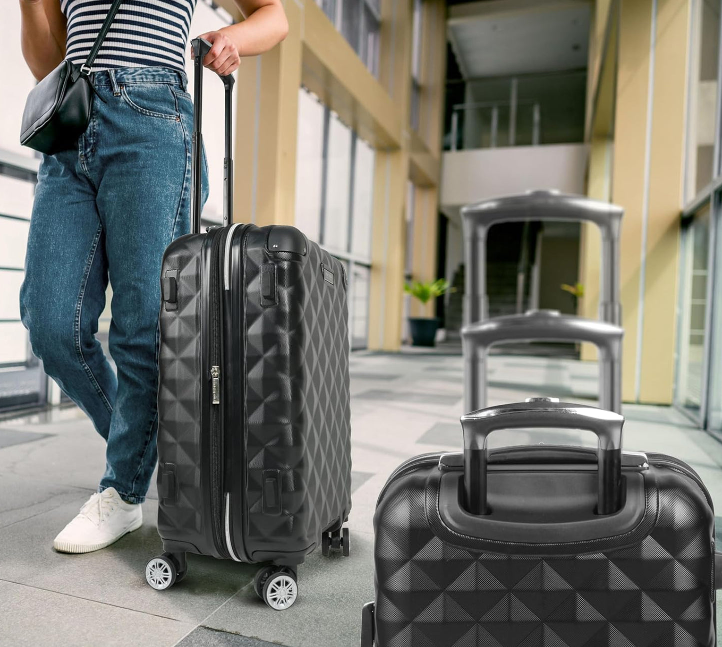 Dluxe Ave. Kenneth Cole Diamond Tower Collection/ Lightweight/ Hardside Expandable/ 8 Wheel Spinner/ (Black) 24-Inch
