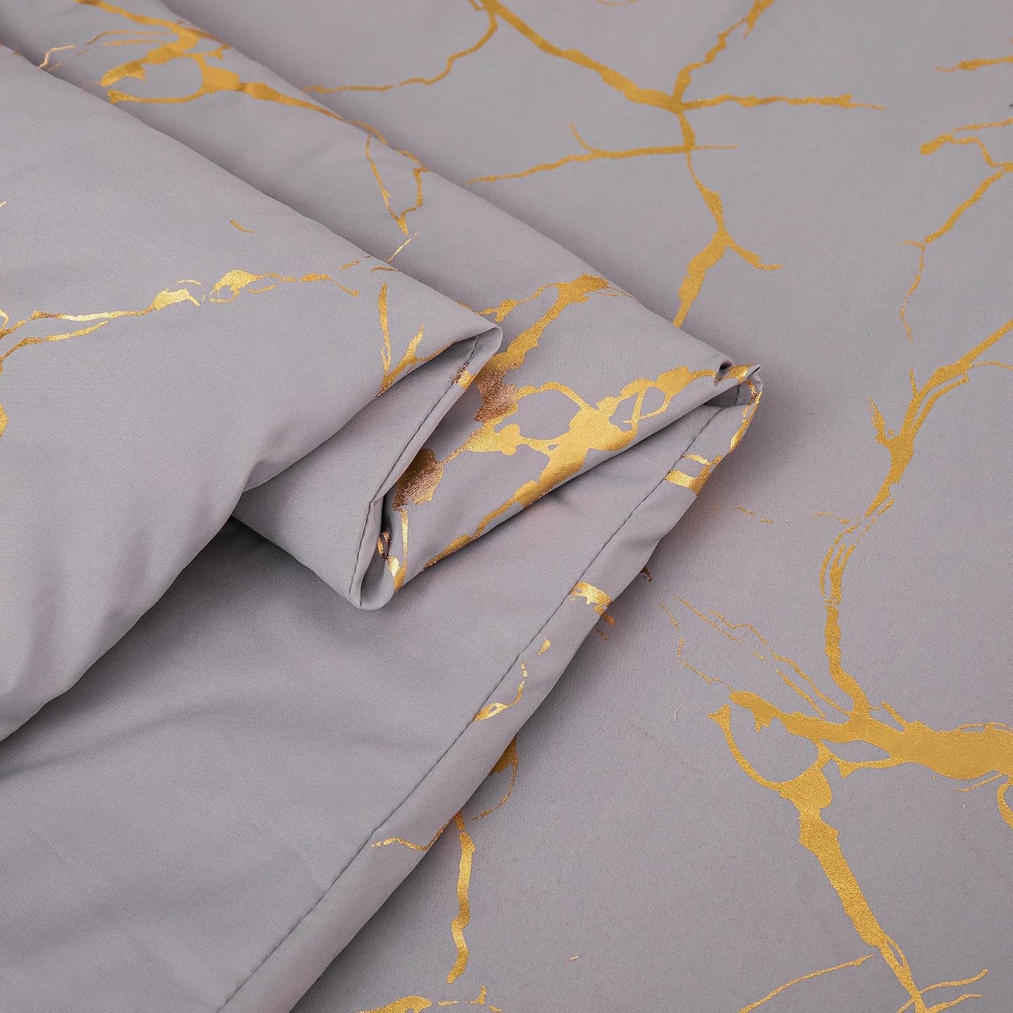 Dluxe Ave. ( KING ) 3 Pcs Comforter Bedding Set/ Grey & Gold Mable