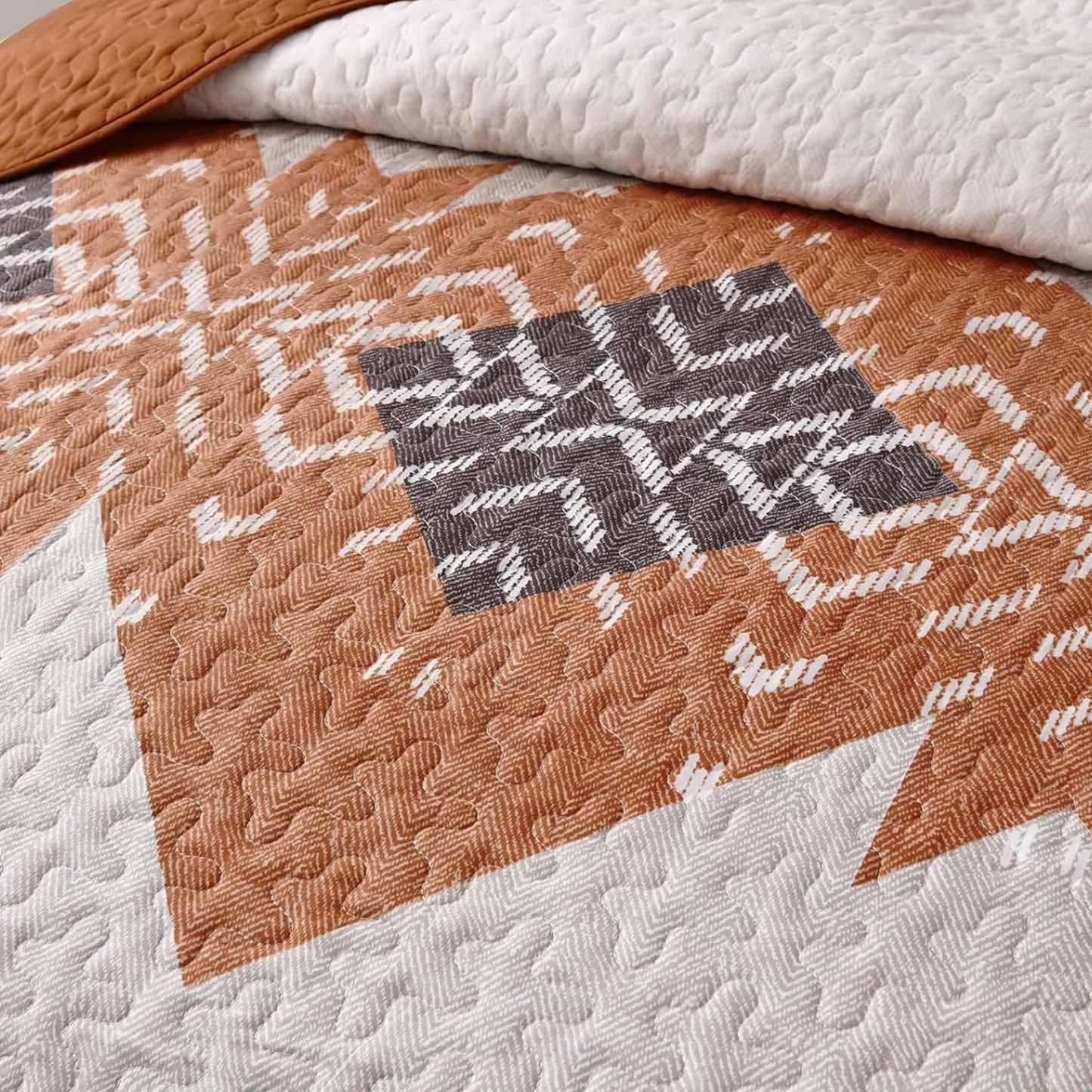 Dluxe Ave. (KING) Quilt Set 3 Pieces Aztec Texture Bedspread Coverlet Set for All Seasons (Terracotta 90"×103")