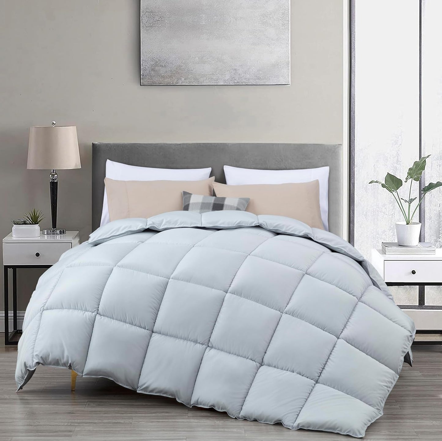Dluxe Ave. ( QUEEN ) Comforter for All Season/ Down Alternative Plush Microfiber Fill Box Stitch Quilted/ Silver Gray