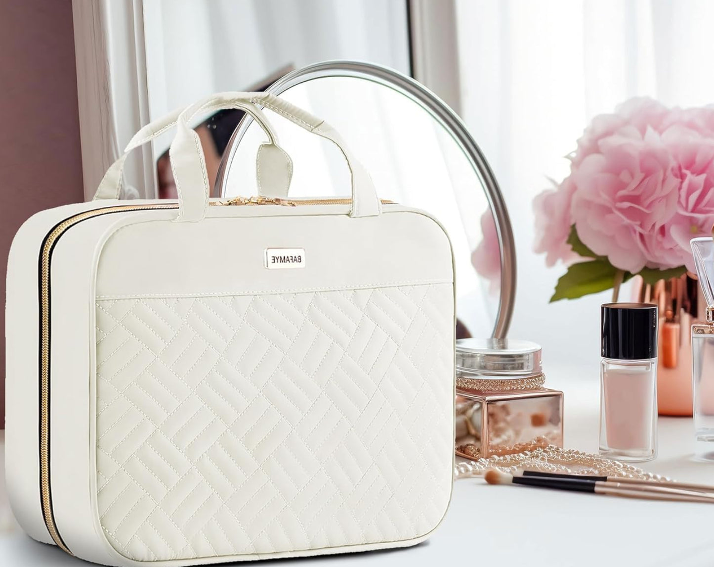 Dluxe Ave. Travel Toiletry Bag / Beige