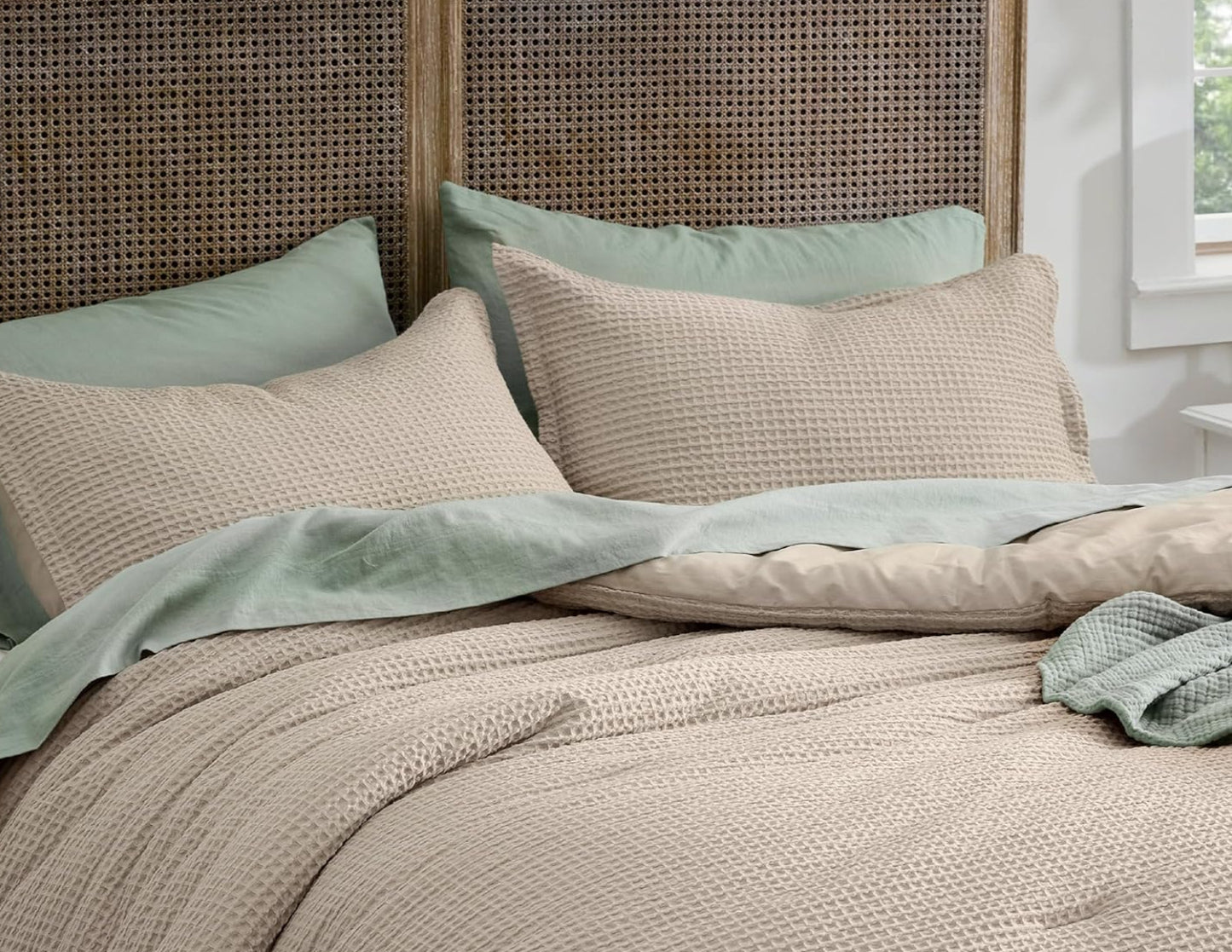 Dluxe Ave. ( KING ) 3 Pcs Waffle Comforter Set/ Soft Cotton/ for All Seasons/ Khaki