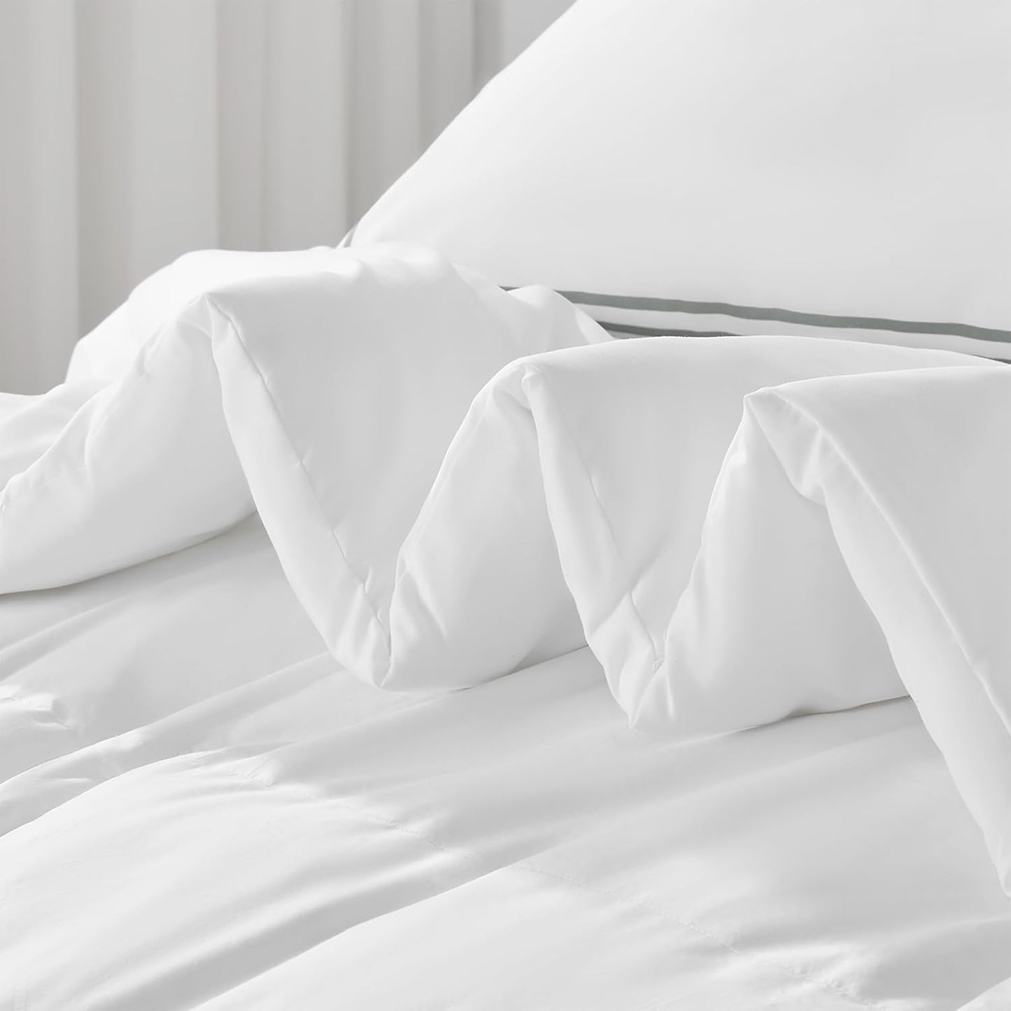 Dluxe Ave. ( FULL )3 Pcs Comforter Set, Duvet Insert Down Alternative /Grey