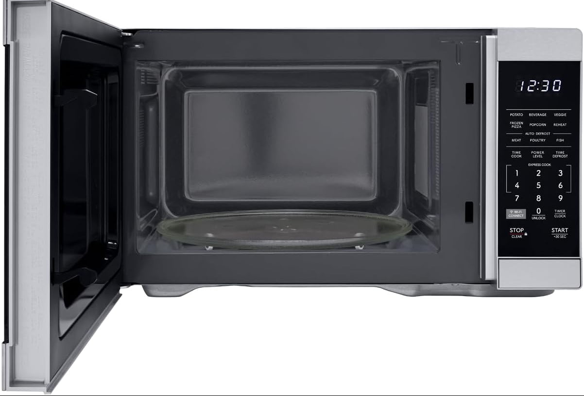 Dluxe Ave. Countertop Microwave 1.1 CuFt Stainless Steel