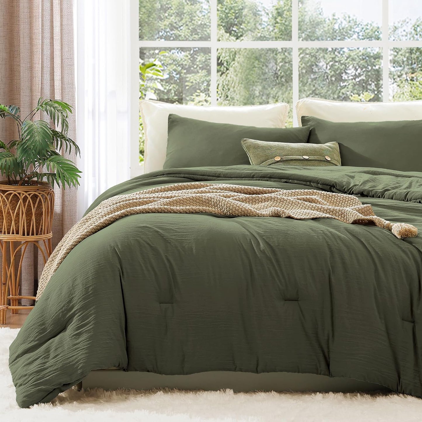 Dluxe Ave. ( QUEEN ) 3 Pcs Comforter Set/ Soft Fluffy for All Seasons/ Olive Green
